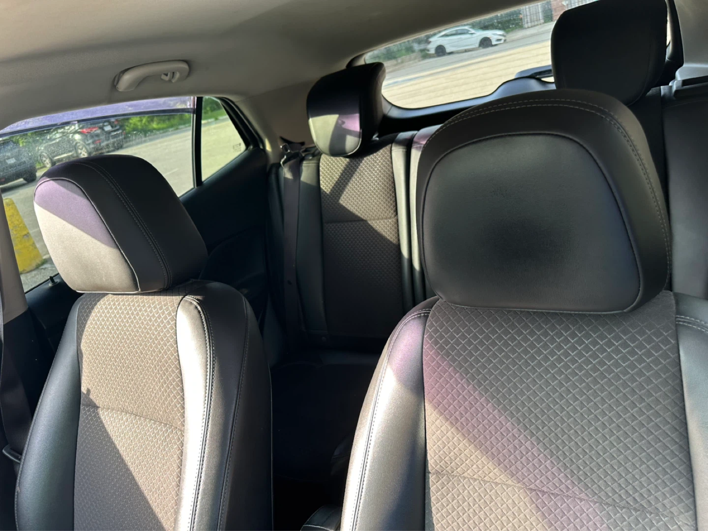 Red Buick Encore - photo 5