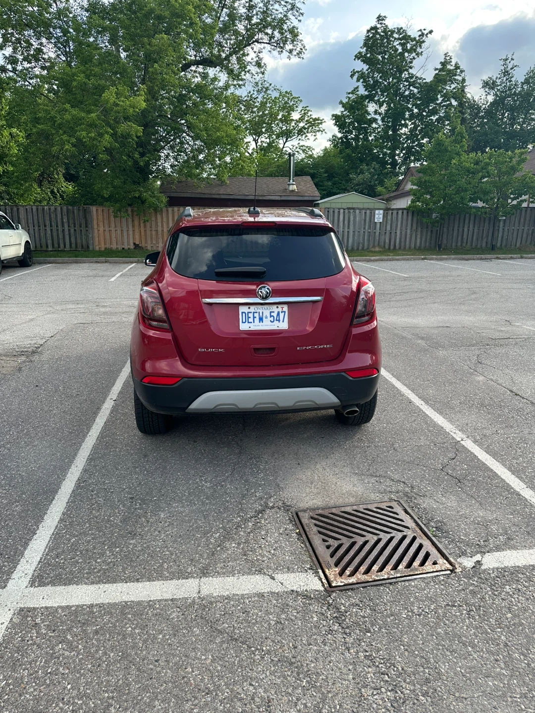 Red Buick Encore - photo 4