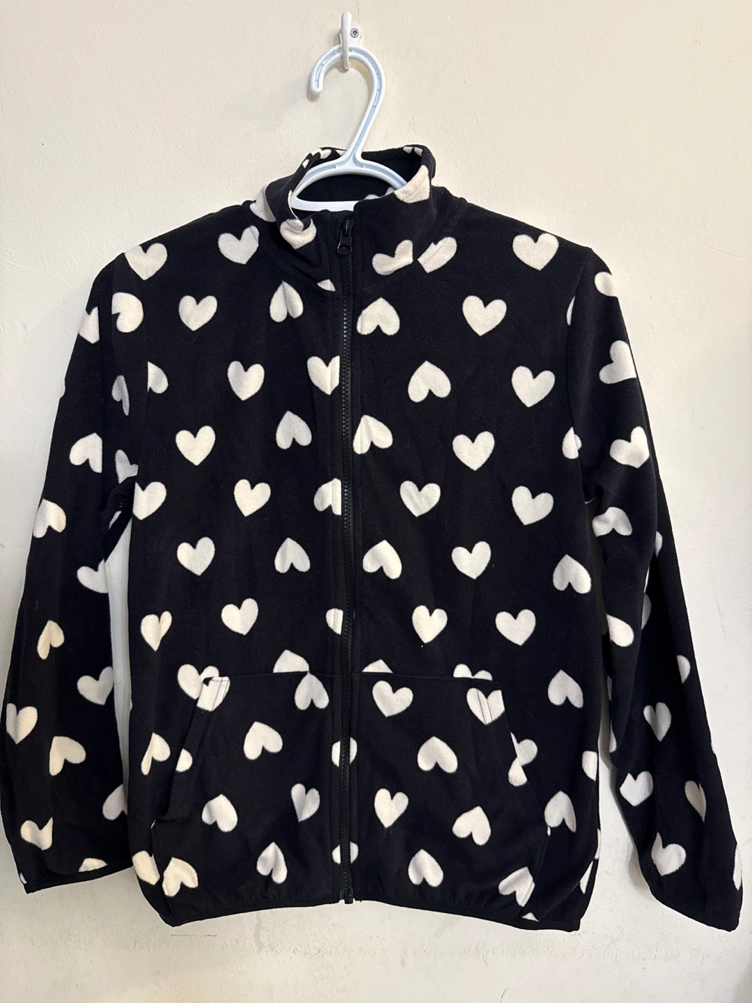 Joe Fresh Black fleece jacket with white hearts XL (14)