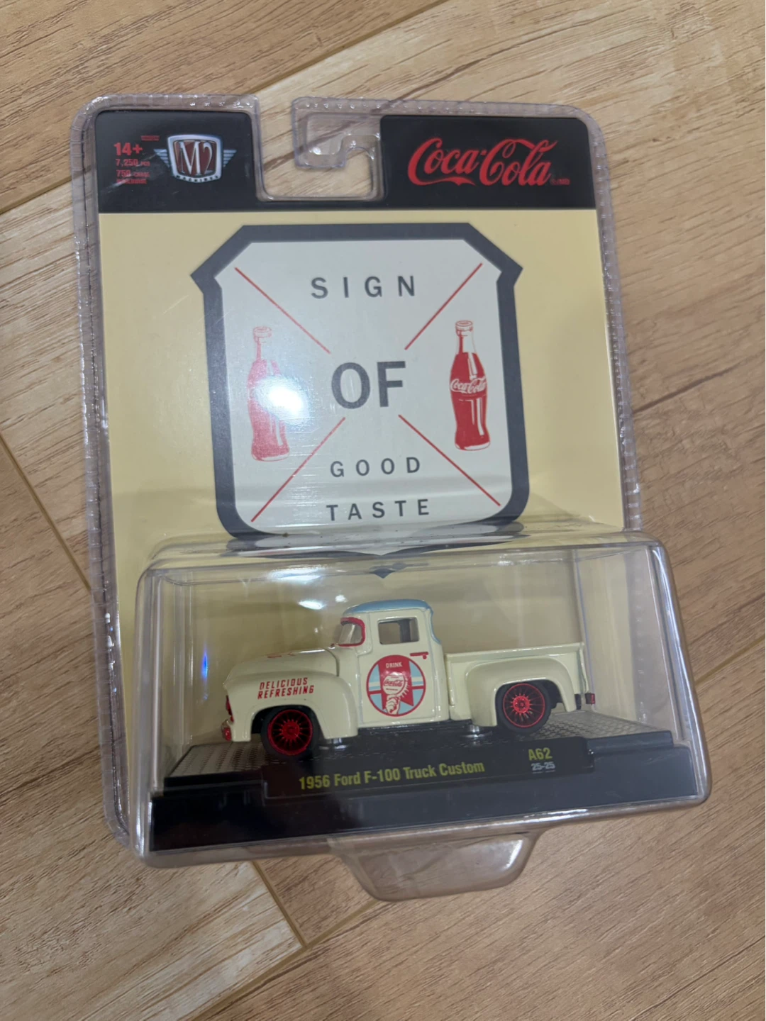 M2 Machines CHASE Coca-Cola 1956 Ford F-100