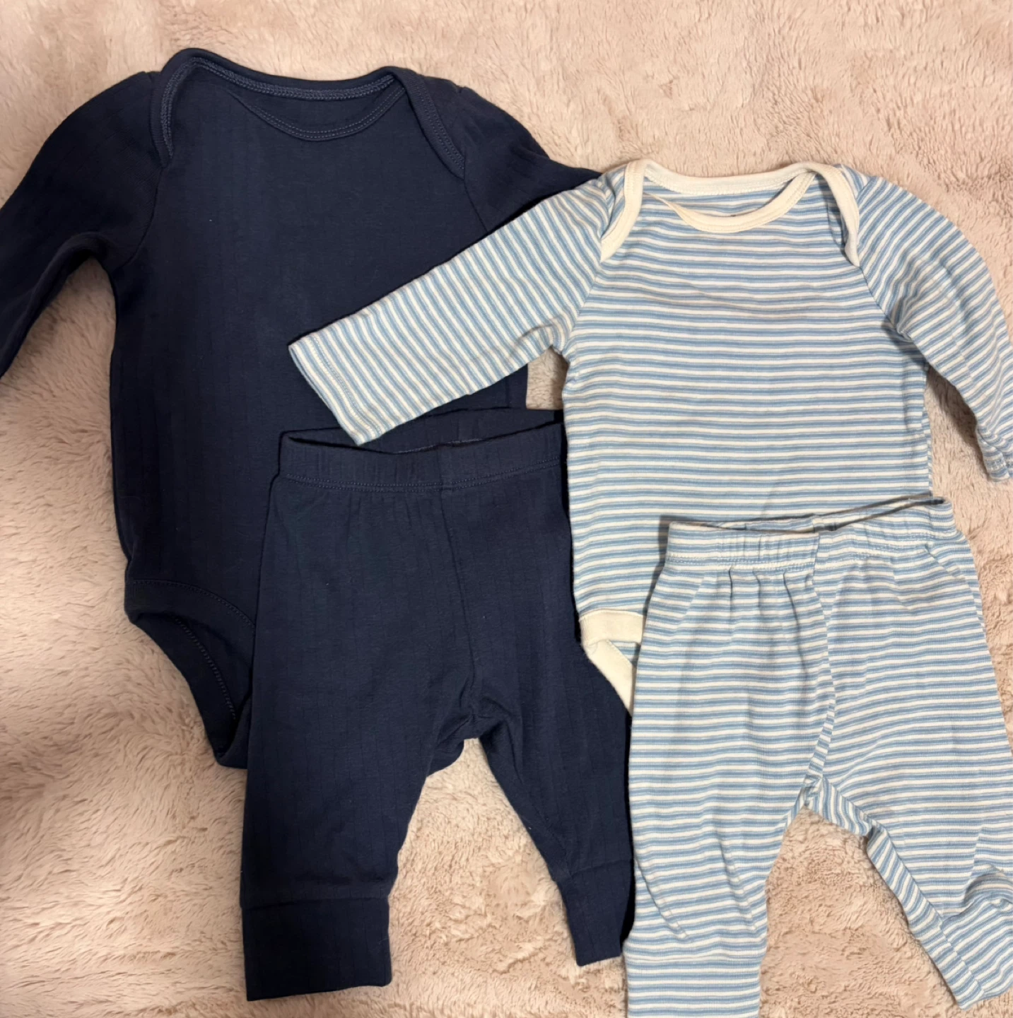 Baby Clothes Bundle - Gap  - ⚽ - photo 3