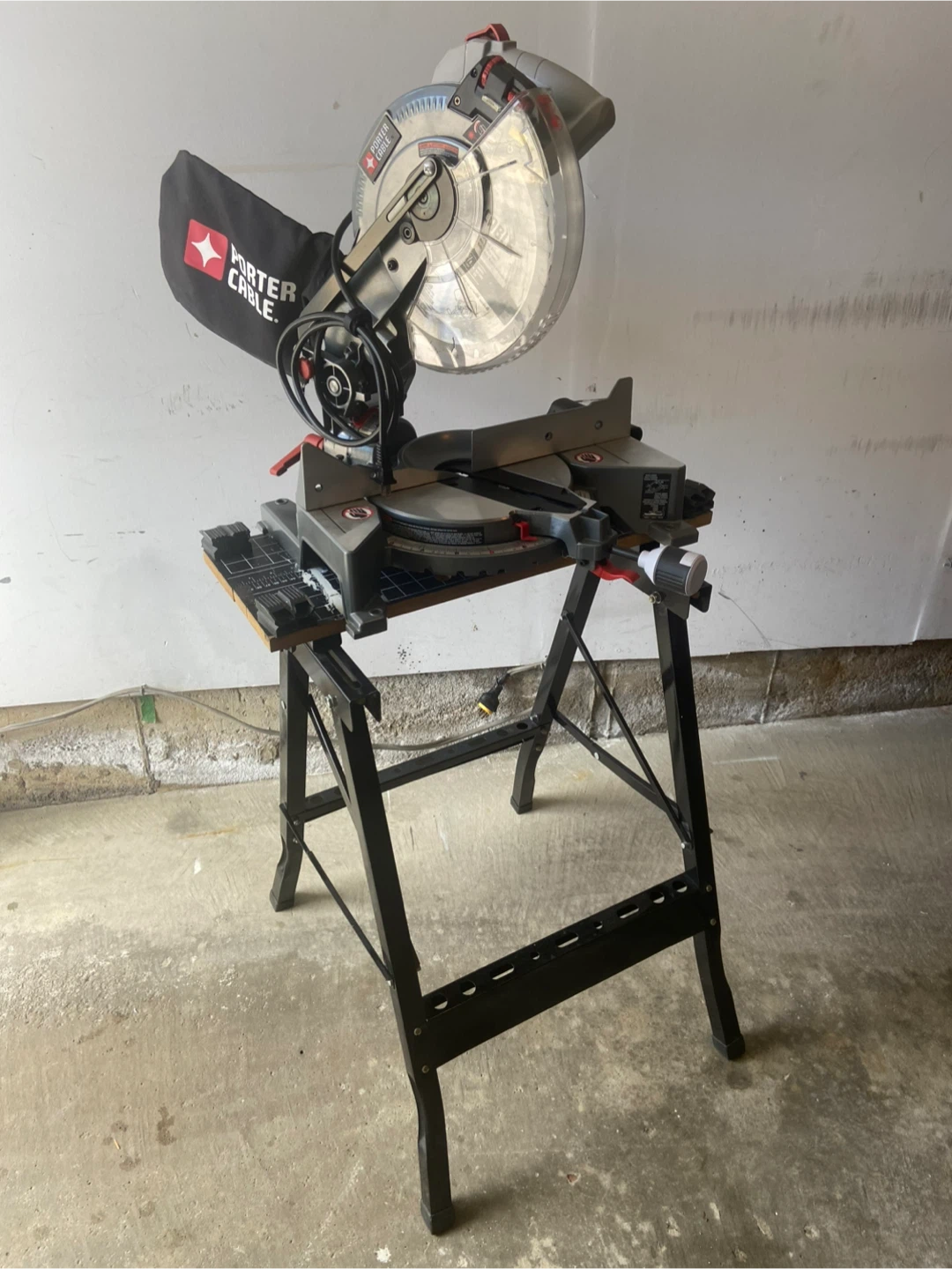 Porter Cable Miter Saw with Jobmate Stand - photo 2