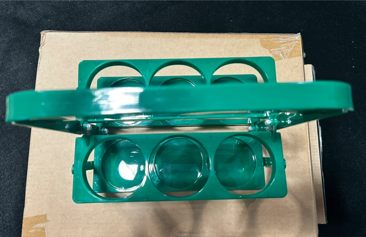 Green Foldable 6-Cup Beverage Carrier - photo 2
