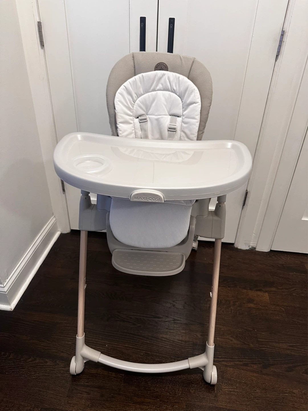 Maxi-Cosi High Chair - photo 2