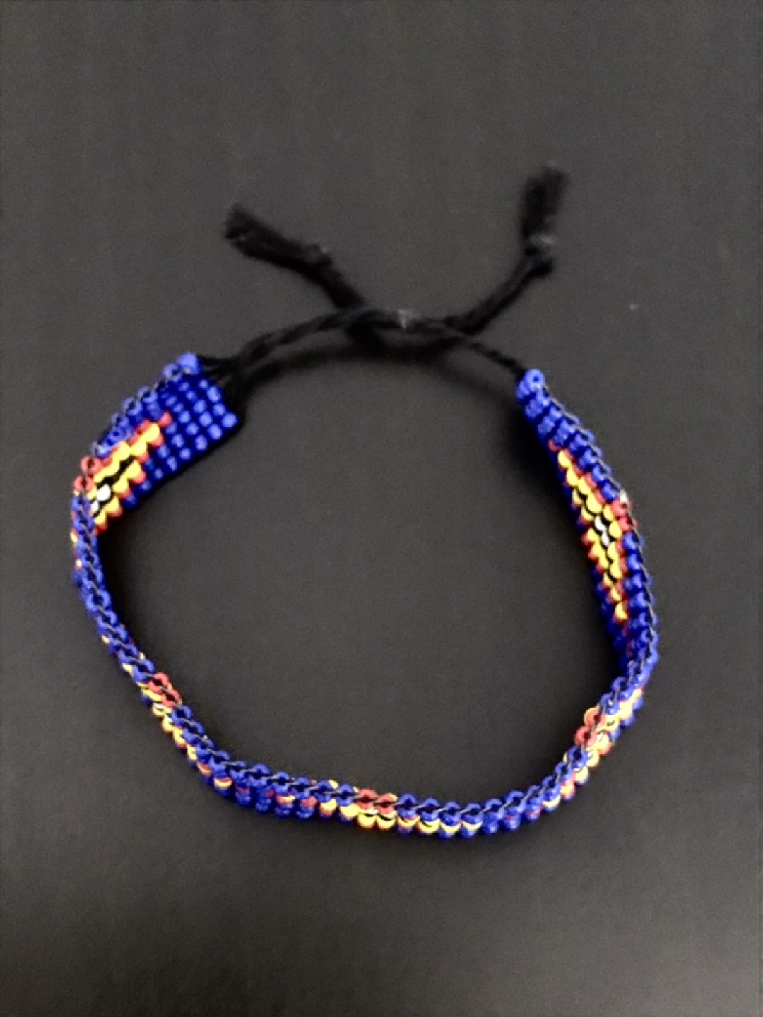 Colorful Beaded Bracelet in Geometric Design - photo 2