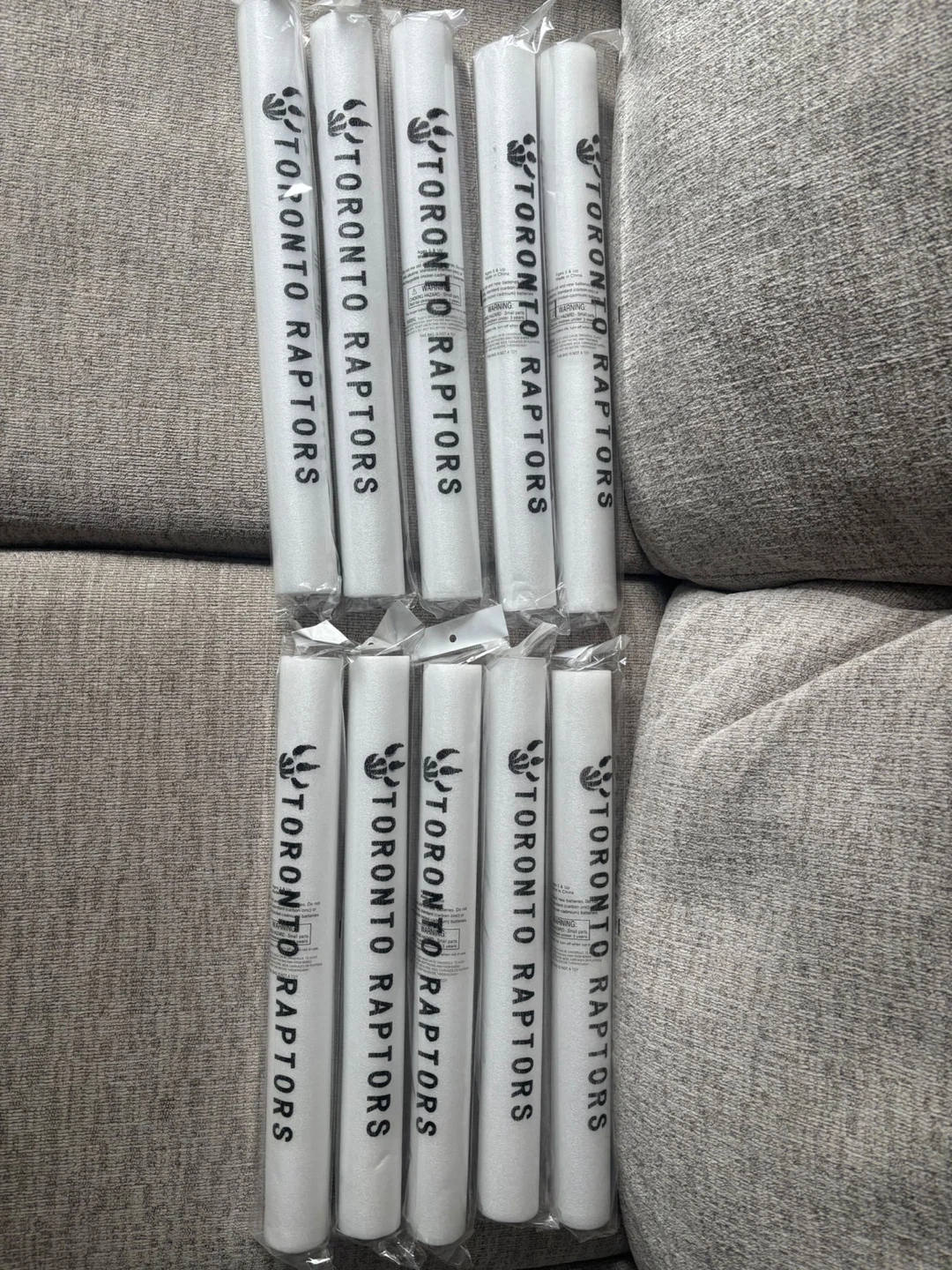 Toronto Raptors Thundersticks - photo 2