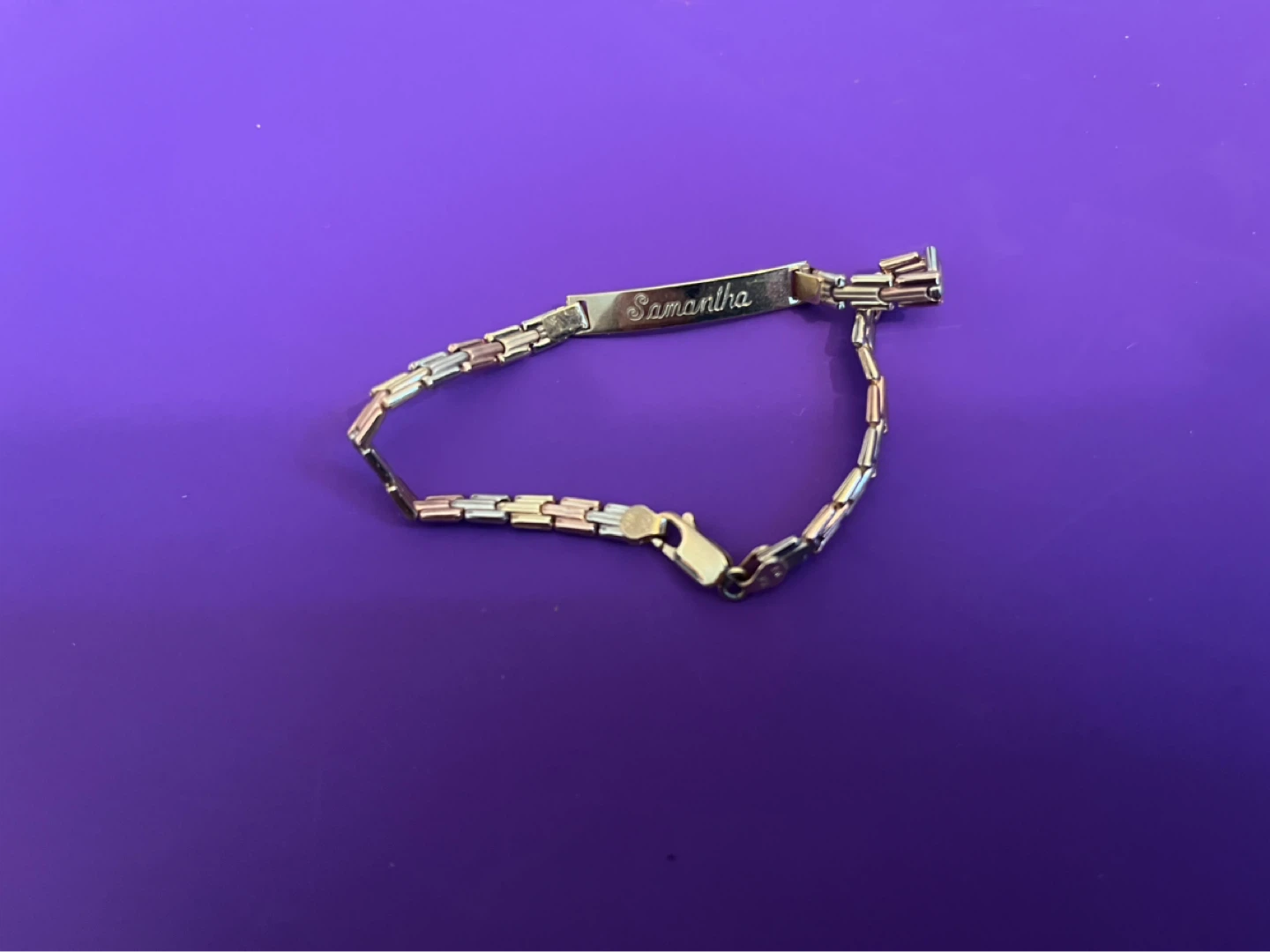 10K Gold ID Bracelet with 'Samantha' Engraving