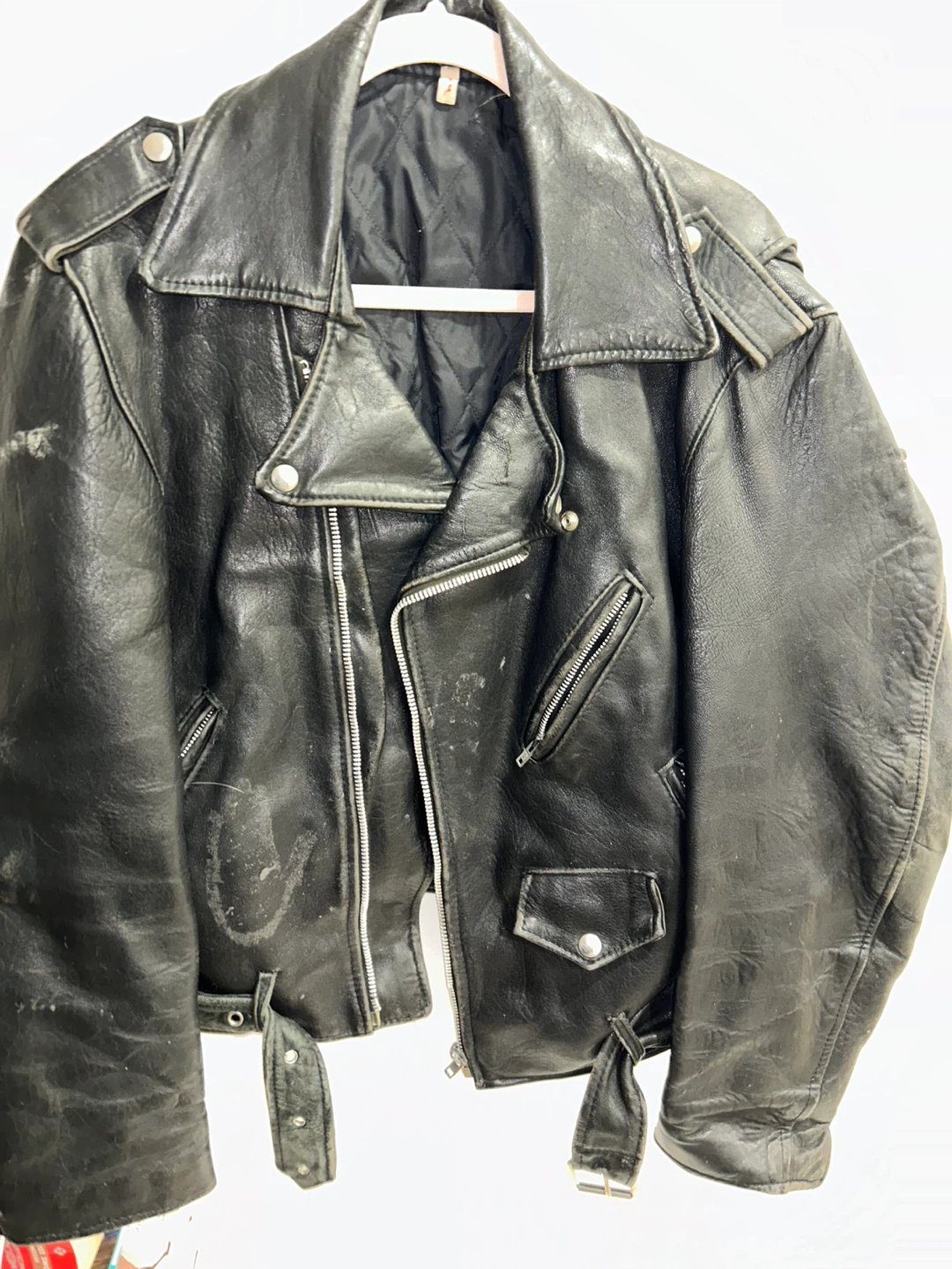 Heavy leather jacket from Paris - unisex - photo 4