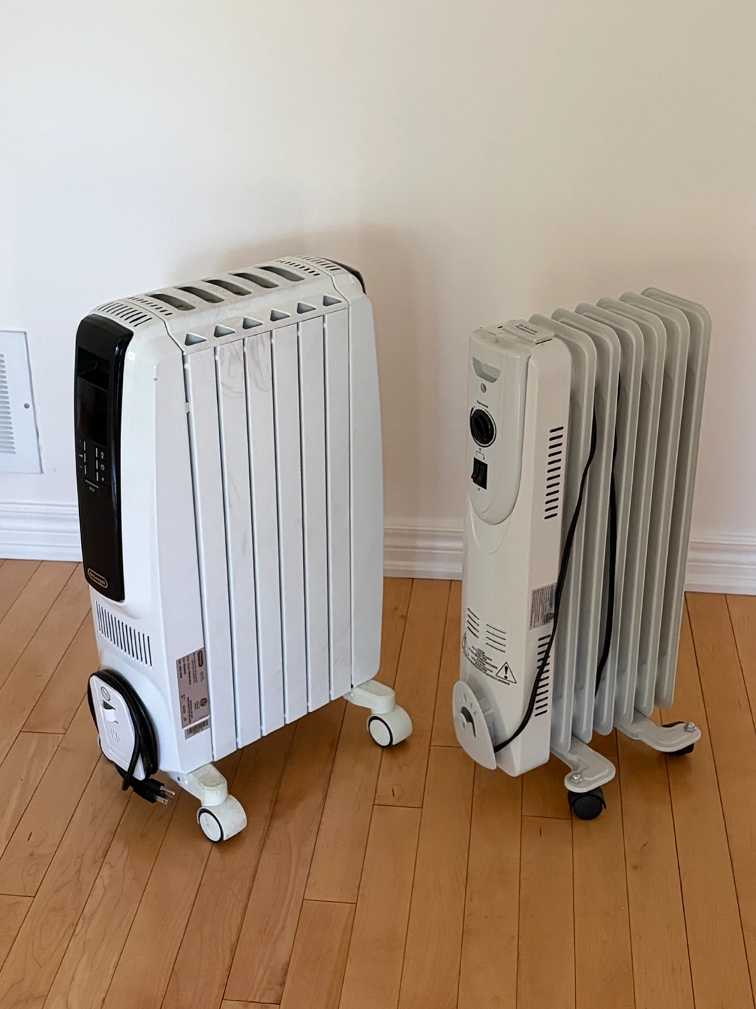DeLonghi Oil Filled Radiator Heater - photo 3