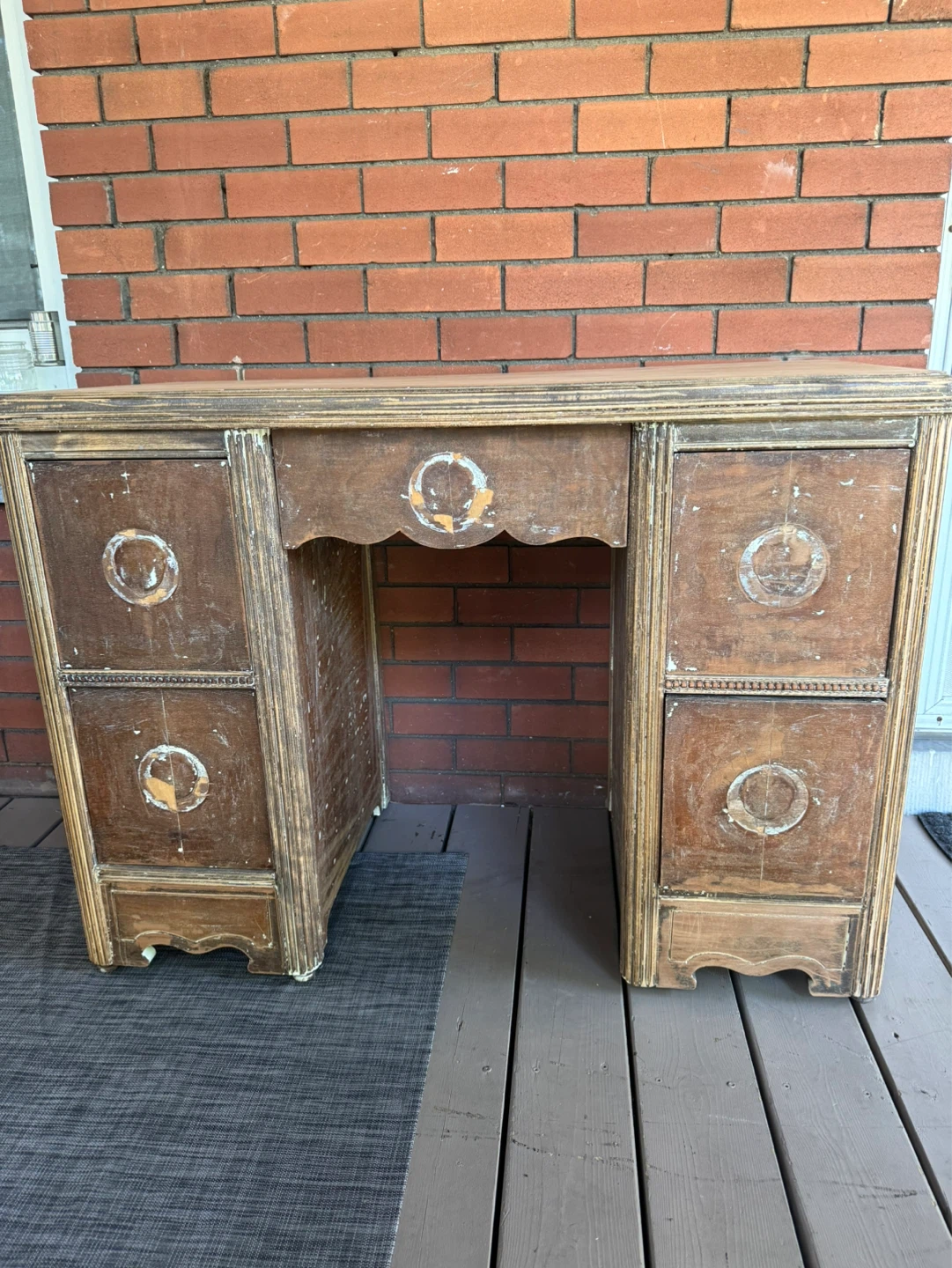 Walnut Desk DIY Project