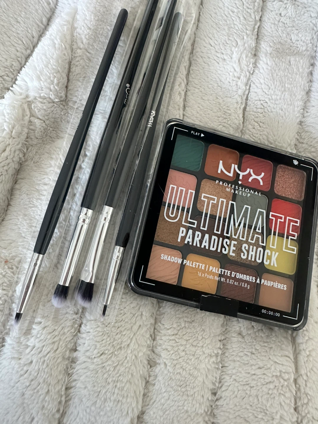 NYX Ultimate Paradise Shock Shadow Palette