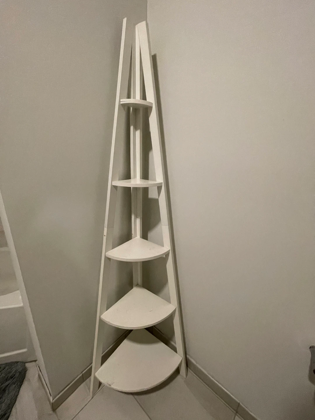 White Corner Shelf Tower - 2
