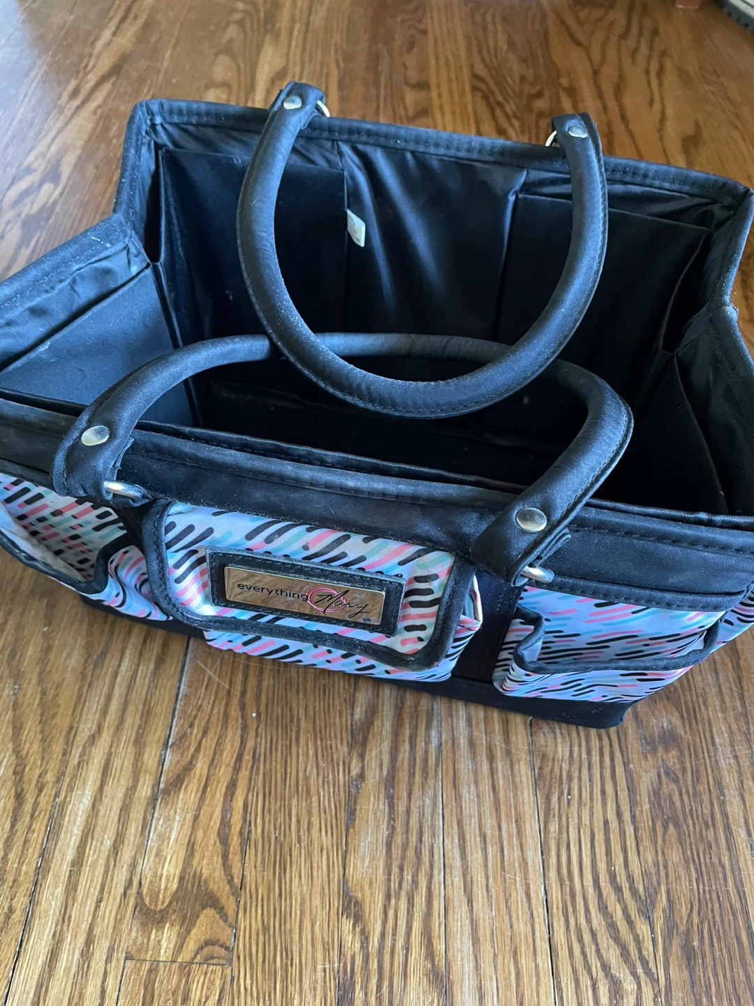 Craft Supply Organizer / Tote – Collapsible with Dividers – $10 - photo 2