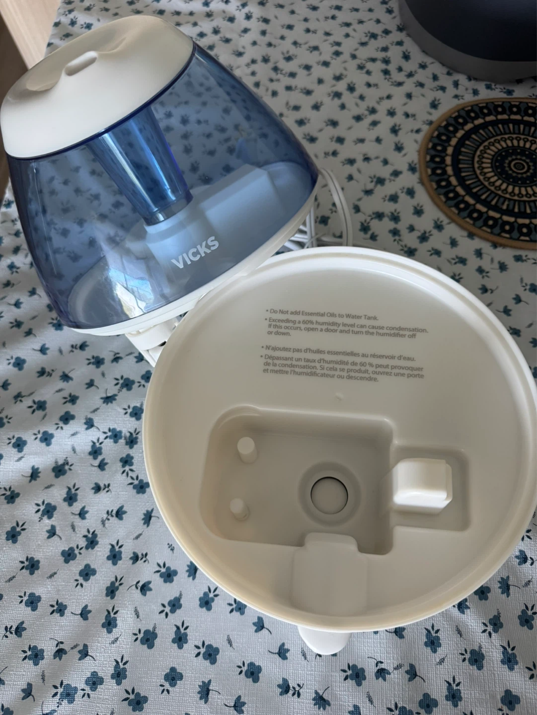 Vicks Humidifier - photo 2