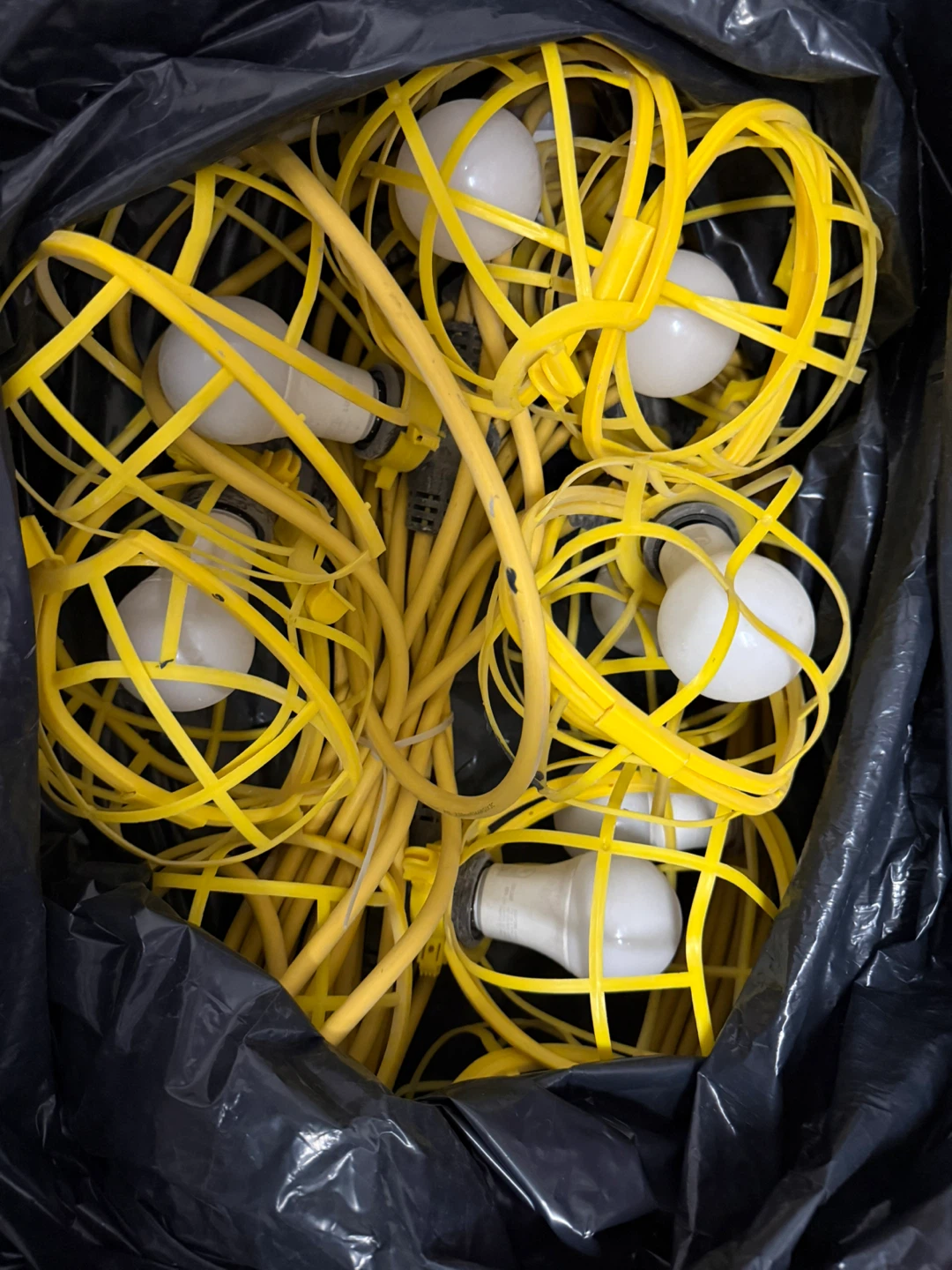 HANGING COMMERICAL STRING LIGHTS