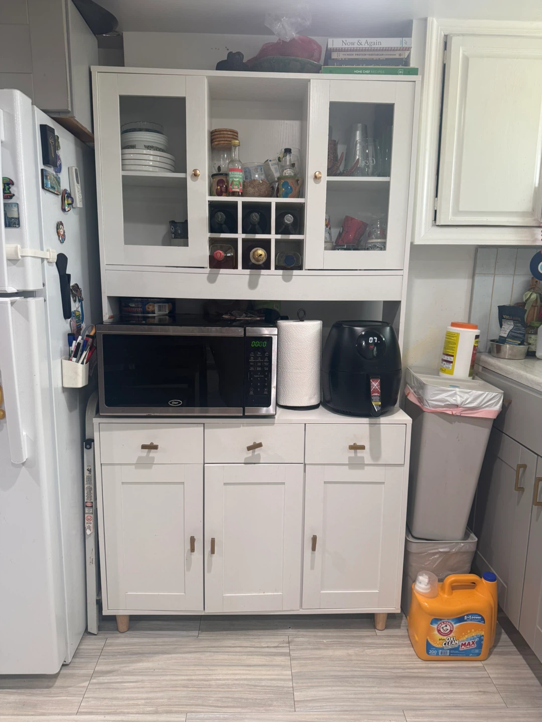Kitchen pantry
