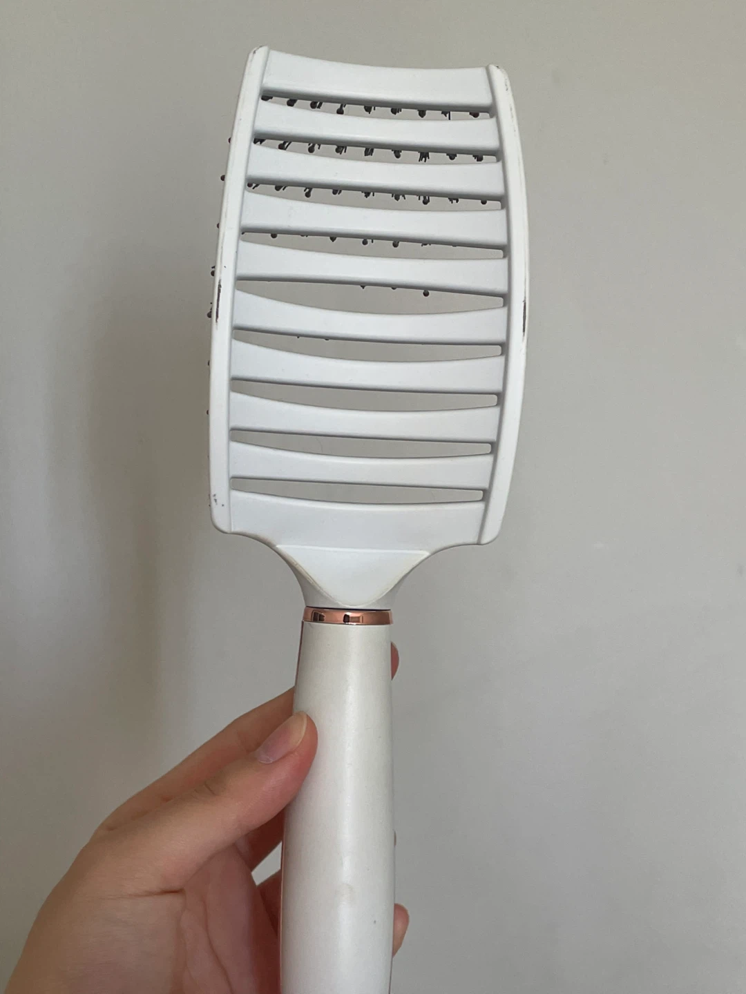 miniso White Detangling Hair Brush - photo 4