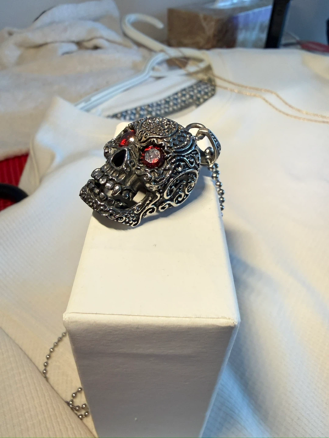 Gothic Skull Pendant Necklace - photo 4