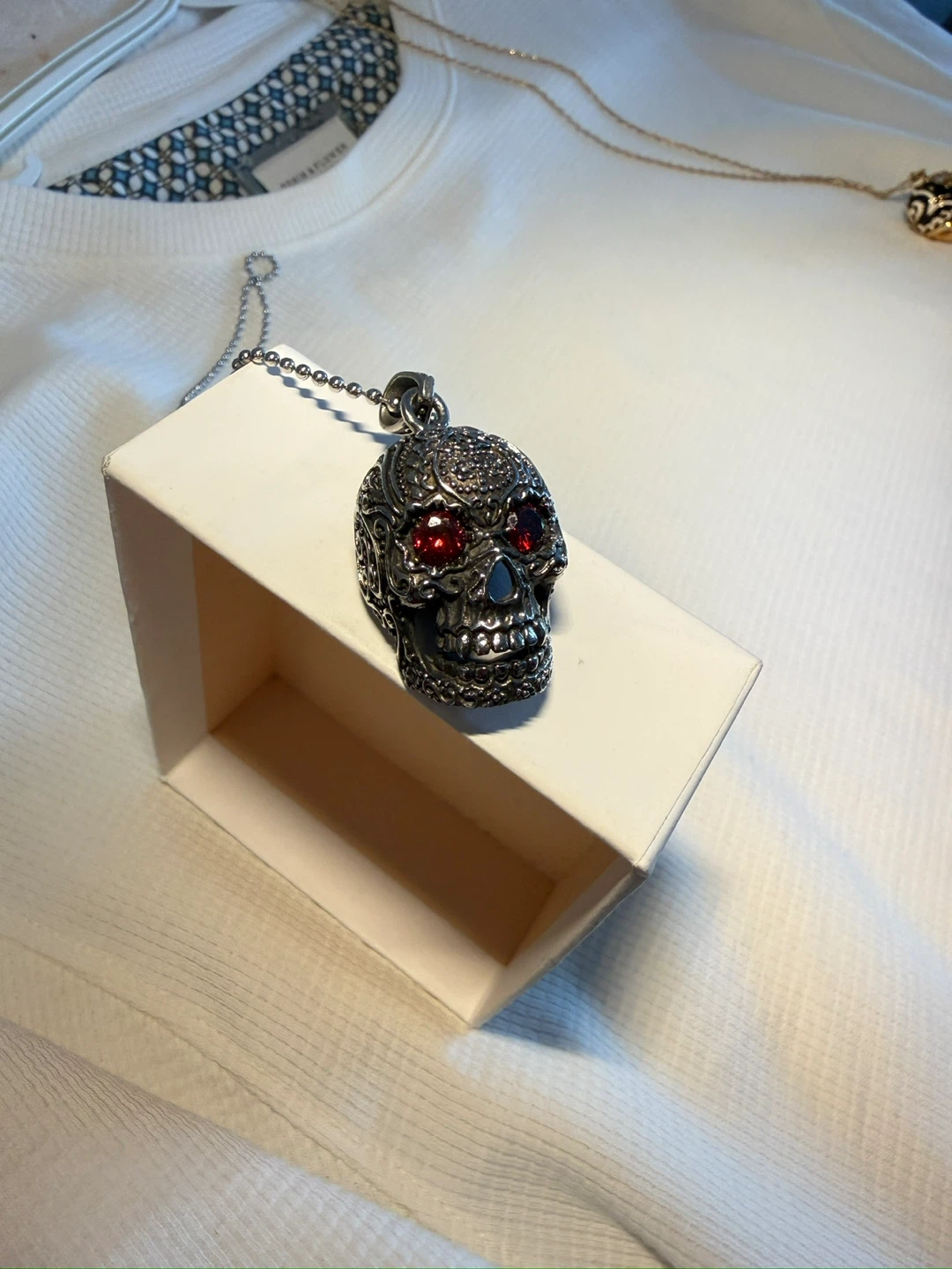 Gothic Skull Pendant Necklace - photo 2