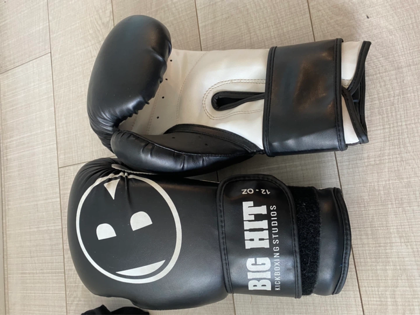Boxing Gloves with Hand Wraps - photo 2