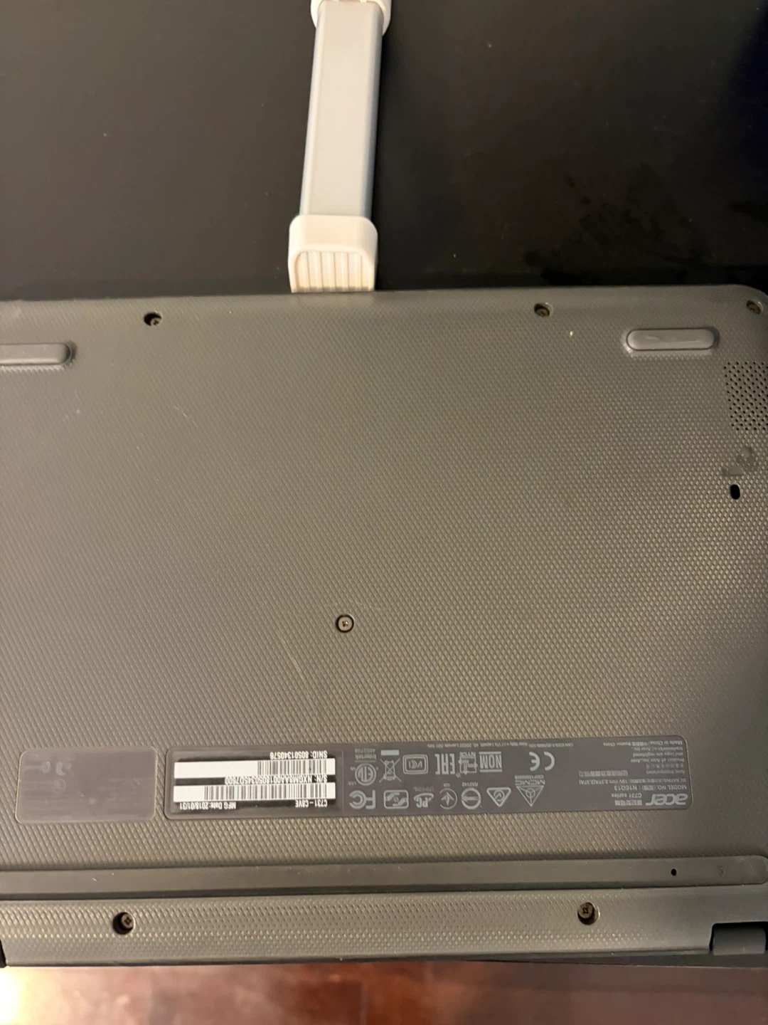 Acer Chromebook Laptop - photo 2