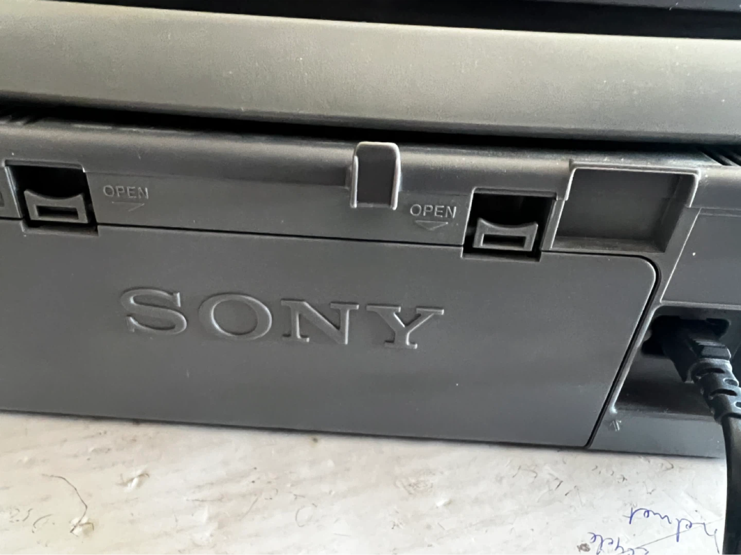 Sony Boombox CD Player Cassette Recorder Radio - photo 5