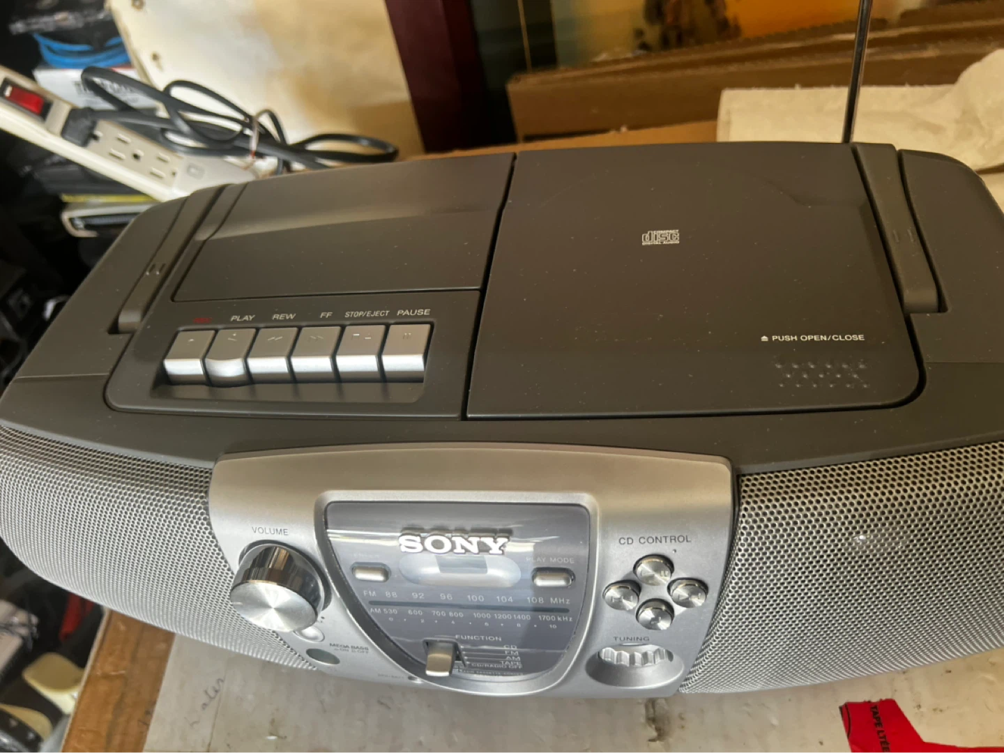 Sony Boombox CD Player Cassette Recorder Radio - photo 4