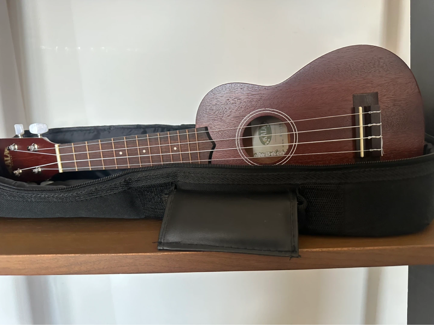 Kala KA-15S Satin Mahogany Soprano Ukulele with Case - photo 2
