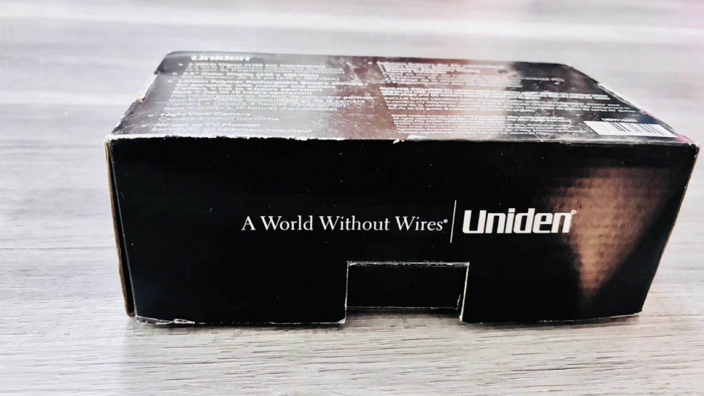 Uniden Wireless Night Vision Camera Monitor - photo 2