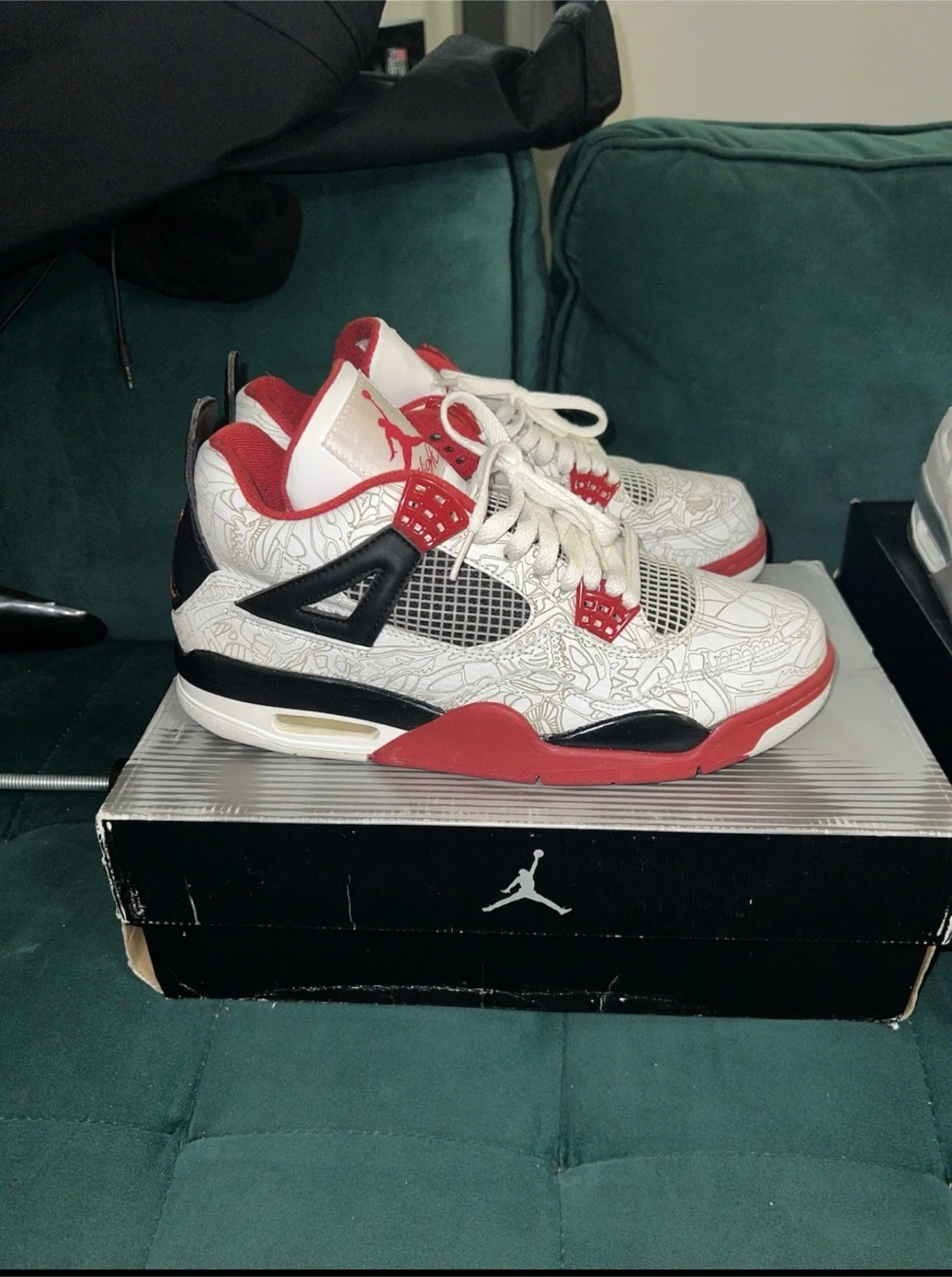 2005 Jordan 4 laser SOLEswapped - photo 3