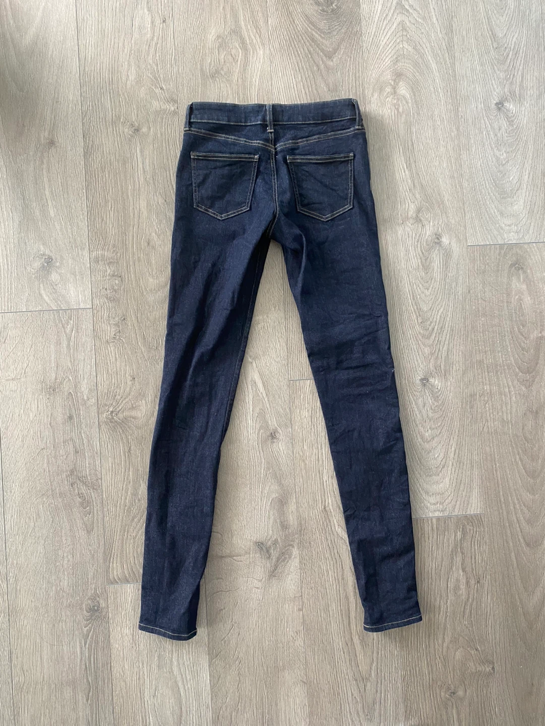 Uniqlo mid-rise skinny jeans S - photo 2