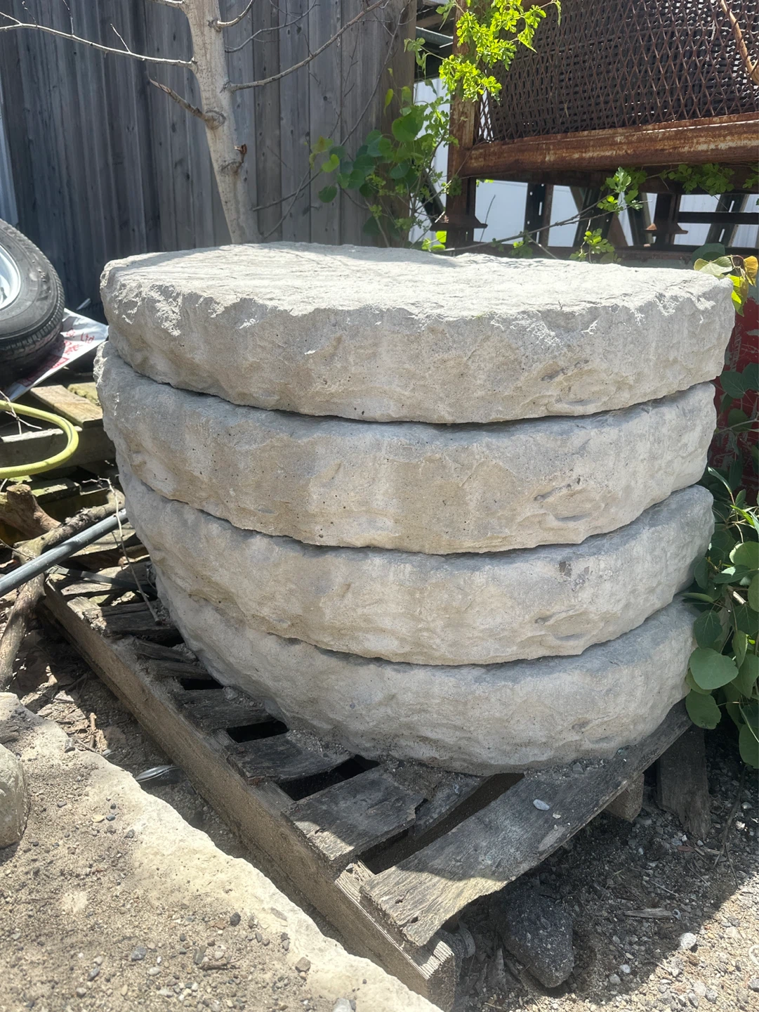 Set of 4 Round Stone Stepping Stones