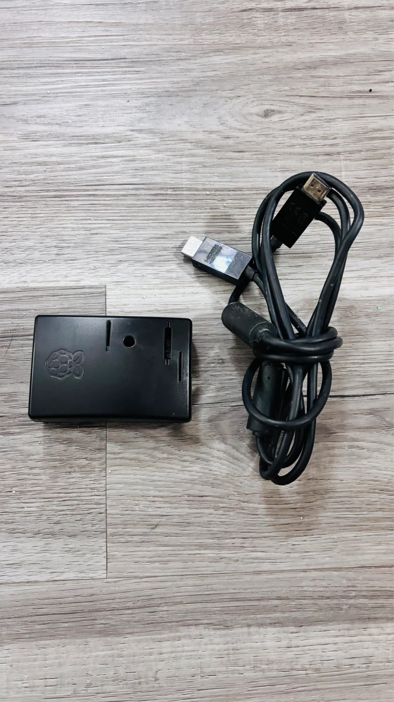 Raspberry Pi Case with HDMI Cable
