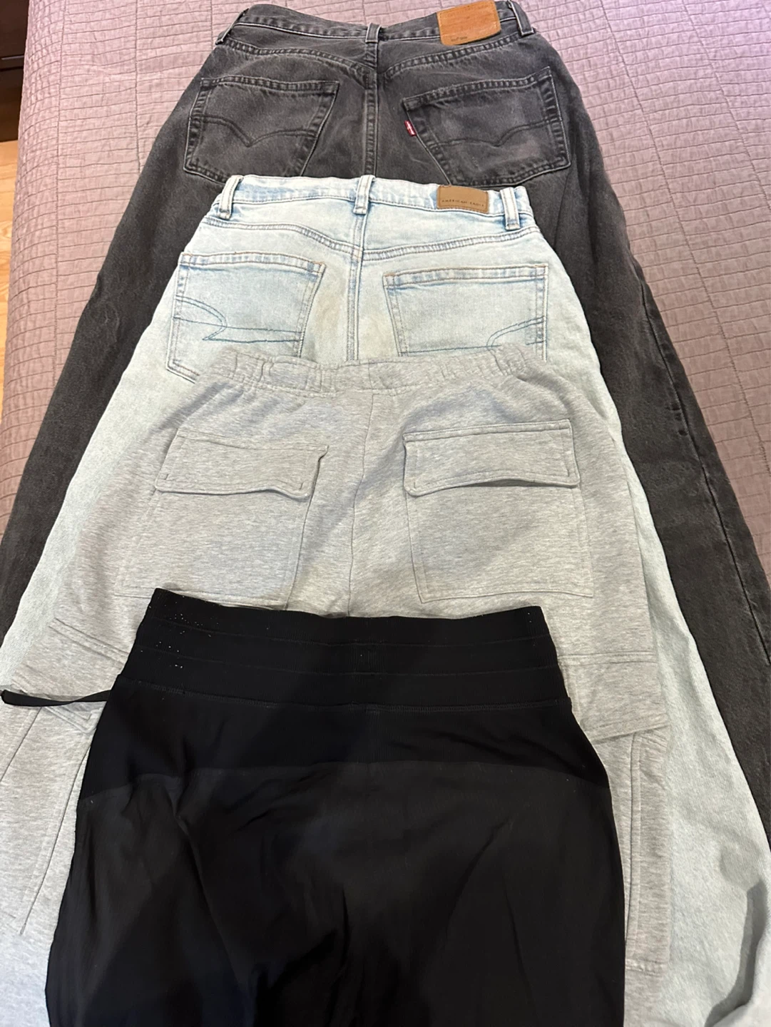 Assorted Women's Pants - Levi's, American Eagle, & More - photo 2
