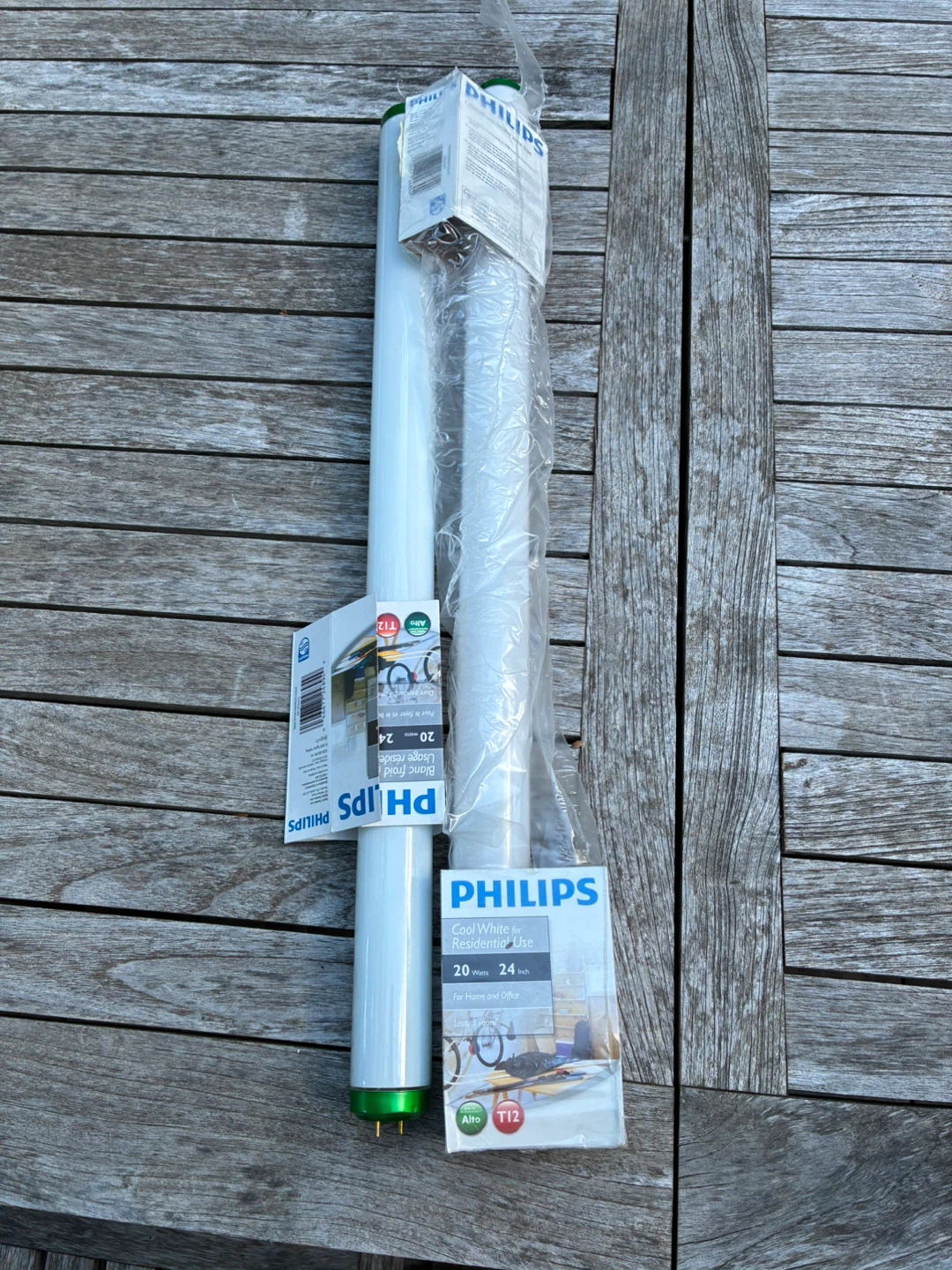 Philips Fluorescent Light Bulbs - 24 inch and 48 inches.