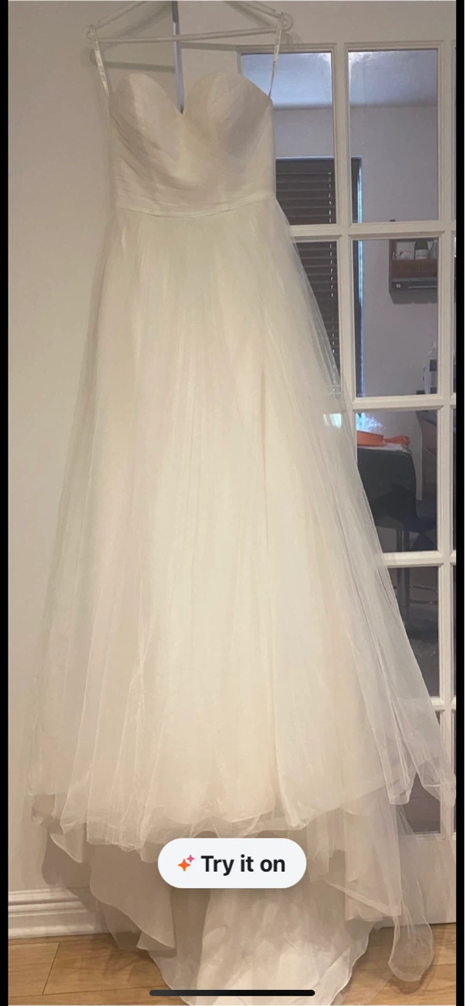 ⚽ David's Bridal Wedding Dress - Size 4 - photo 2