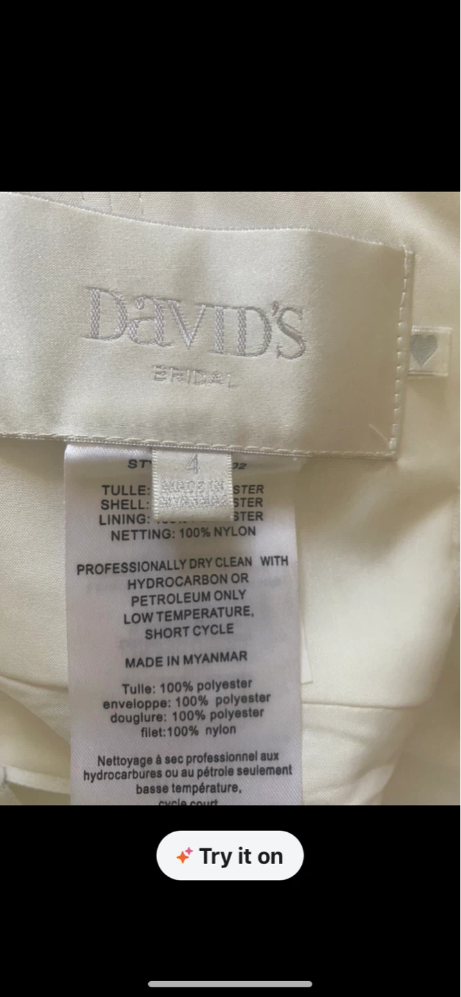 ⚽ David's Bridal Wedding Dress - Size 4 - photo 3