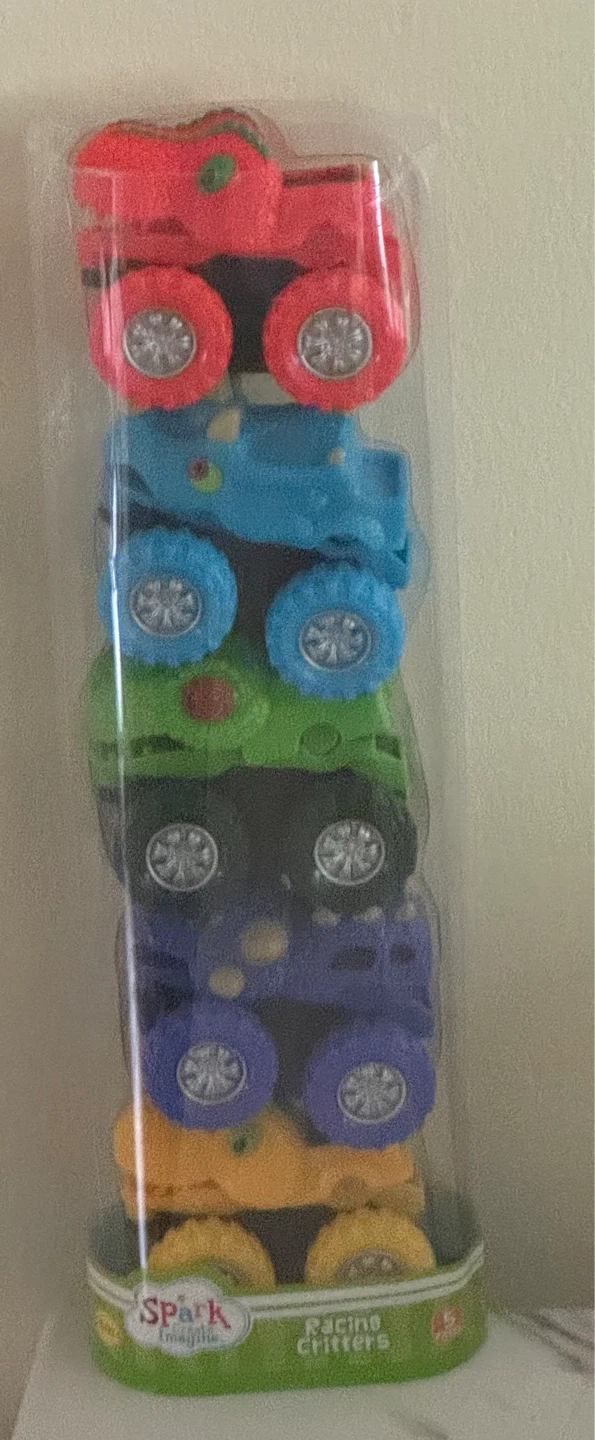 Spark Create Imagine Racing Critters Monster Trucks