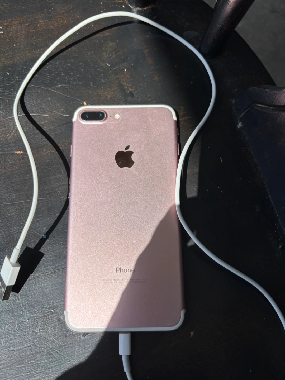 iPhone 7 Plus - photo 2