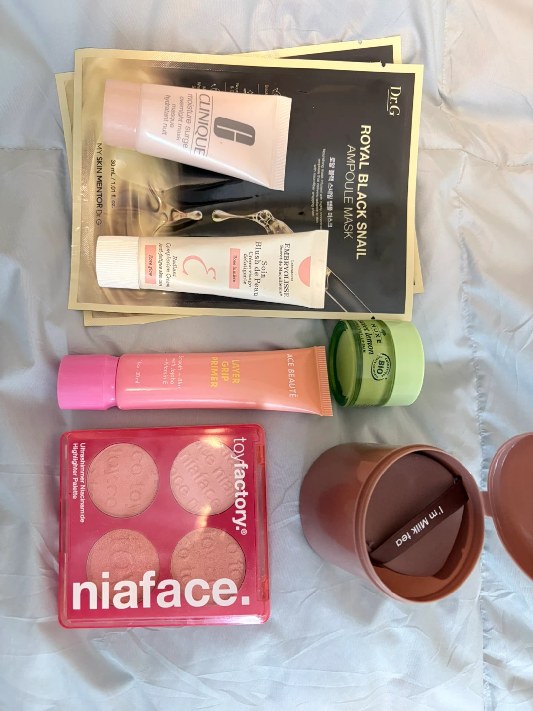Various Skincare and Makeup Items - photo 3