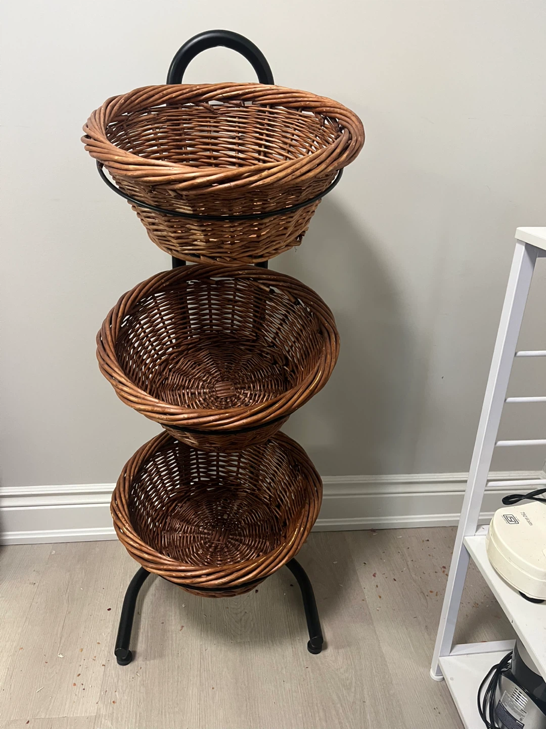 3-Tier Wicker Basket Stand - photo 2