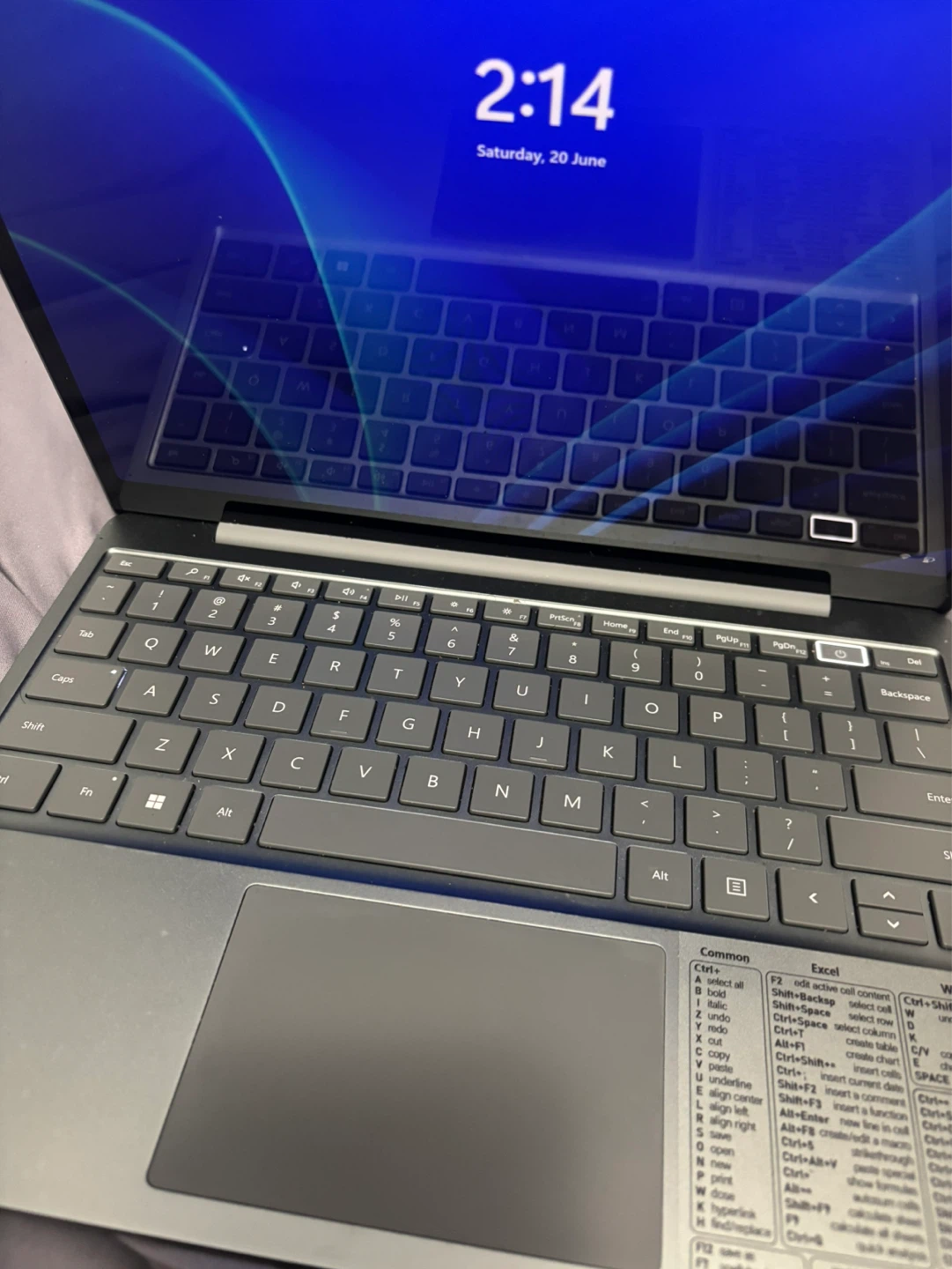 Microsoft Surface Laptop - photo 3