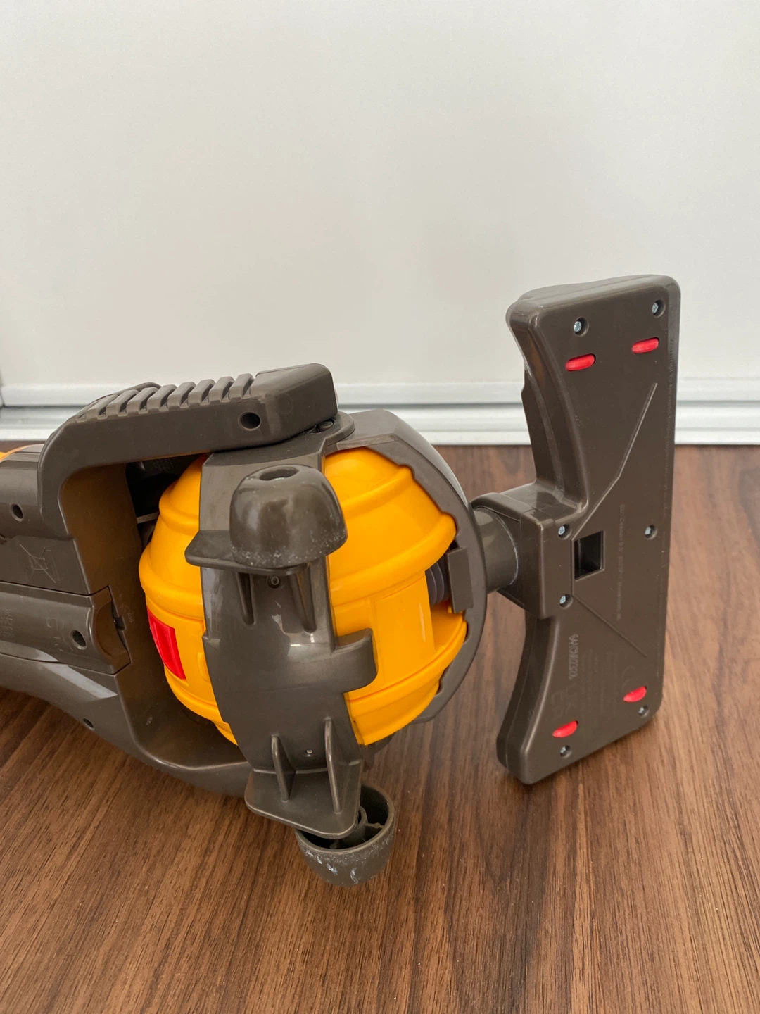 Casdon Dyson Toy Vacuum Cleaner ⚽️ - photo 5