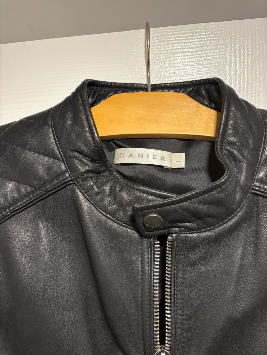 DANIER Black Leather Jacket - Size L - photo 2