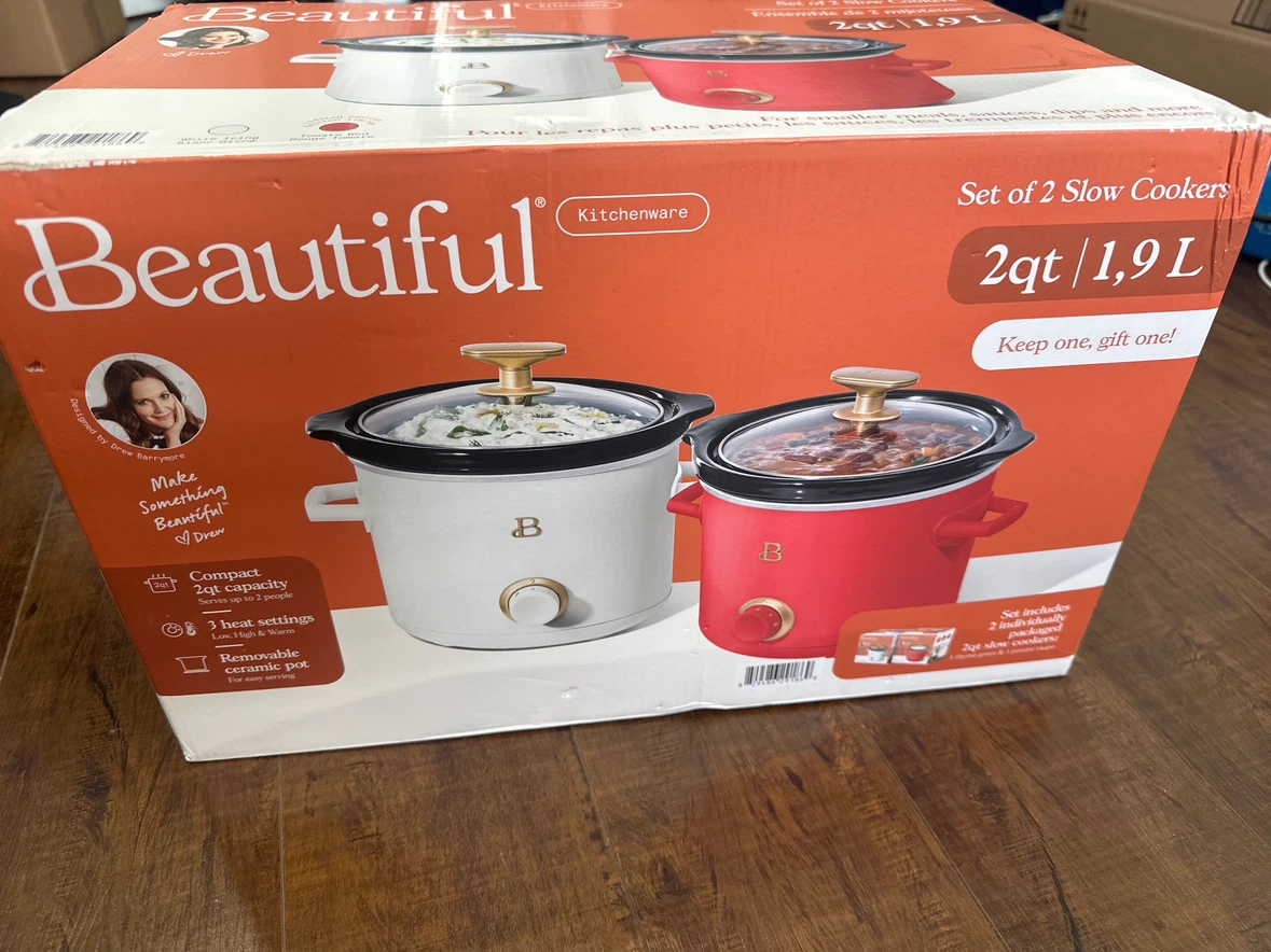 Beautiful Set of 2 Slow Cookers - 2qt/1.9L Each
