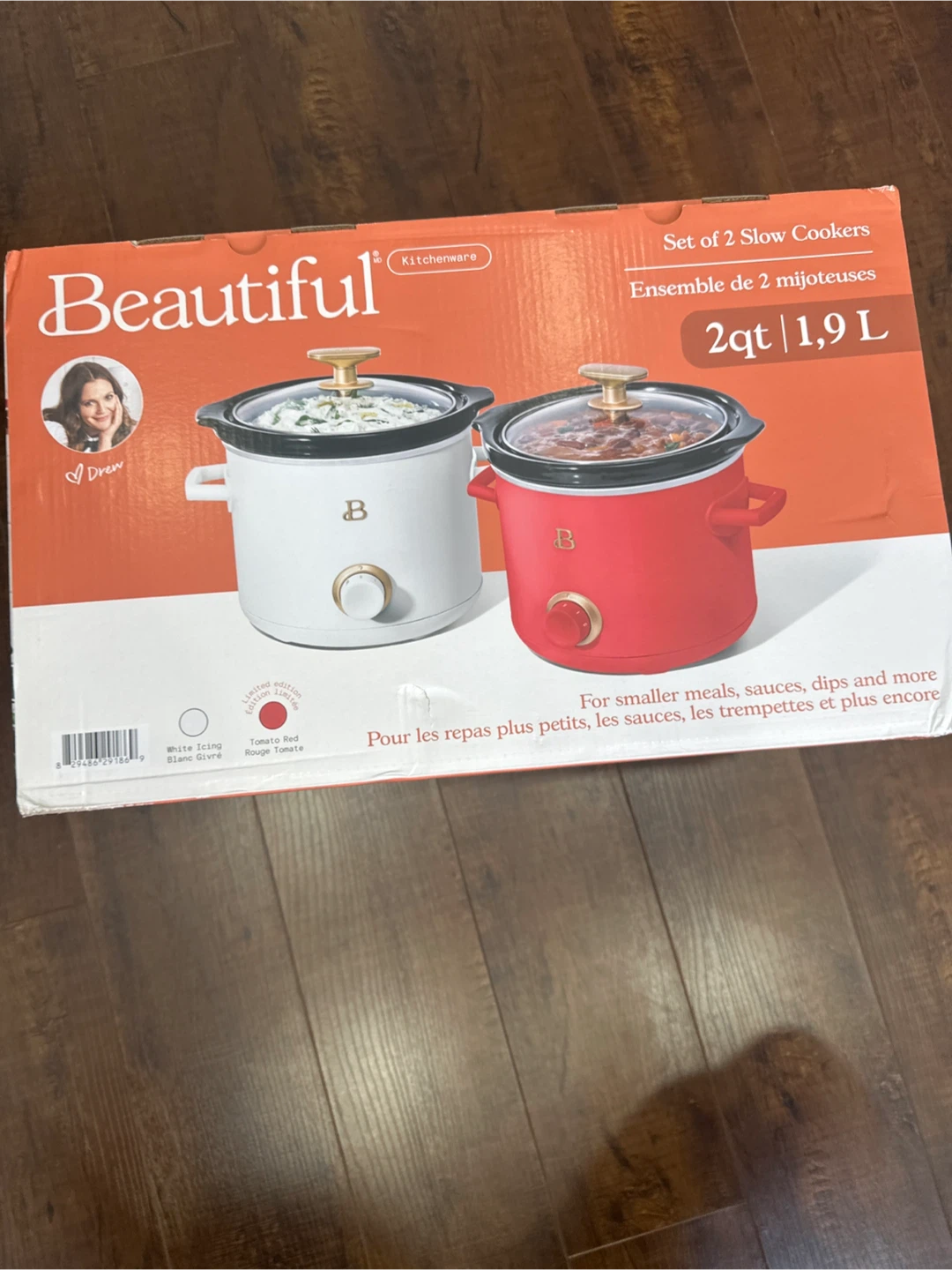 Beautiful Set of 2 Slow Cookers - 2qt/1.9L Each - photo 2