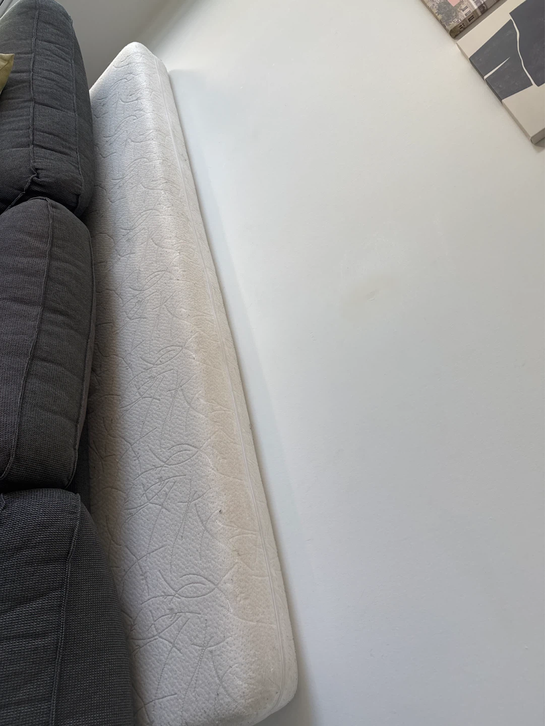 Single bed mattress with protector