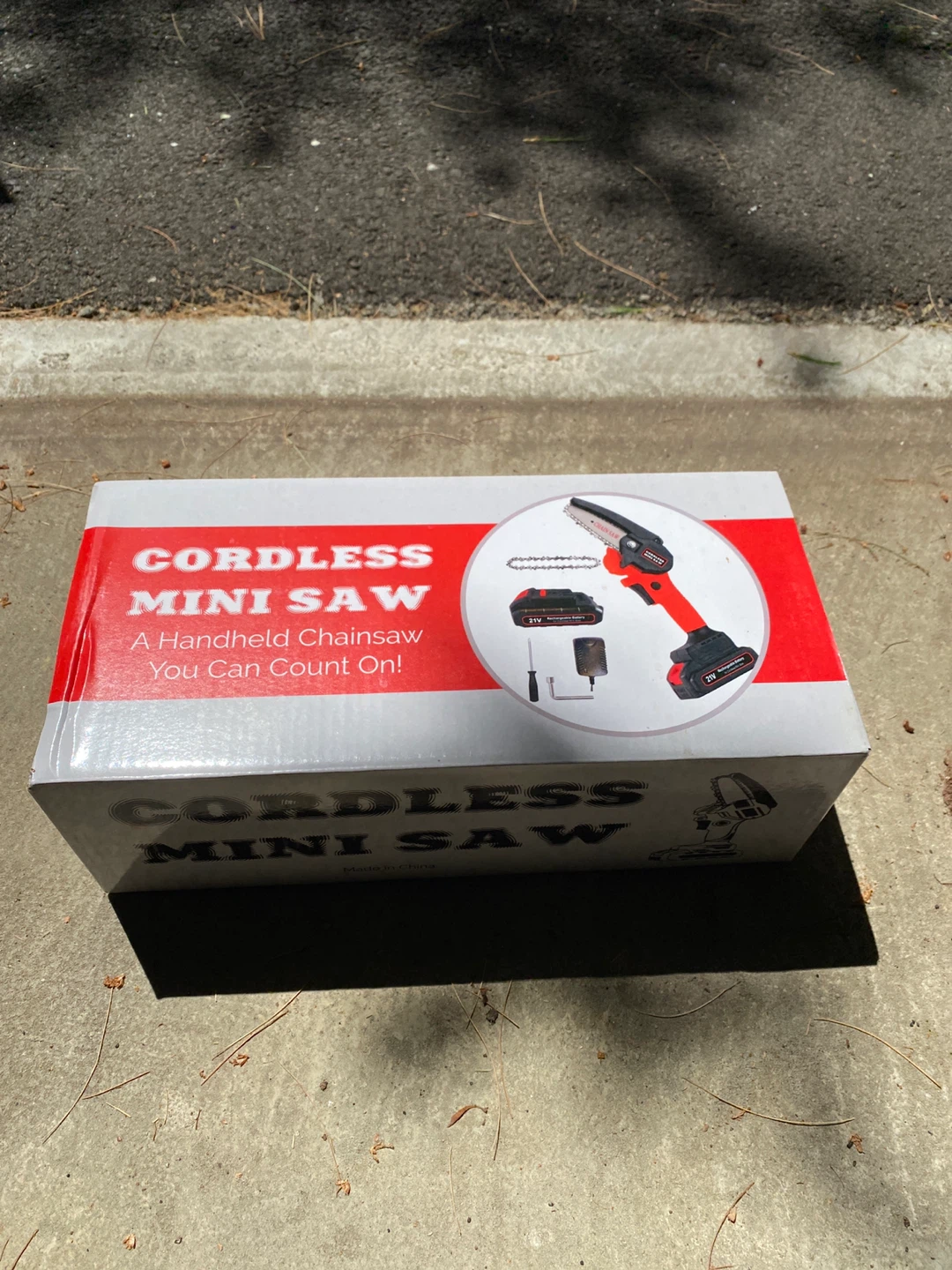 Cordless Mini Saw