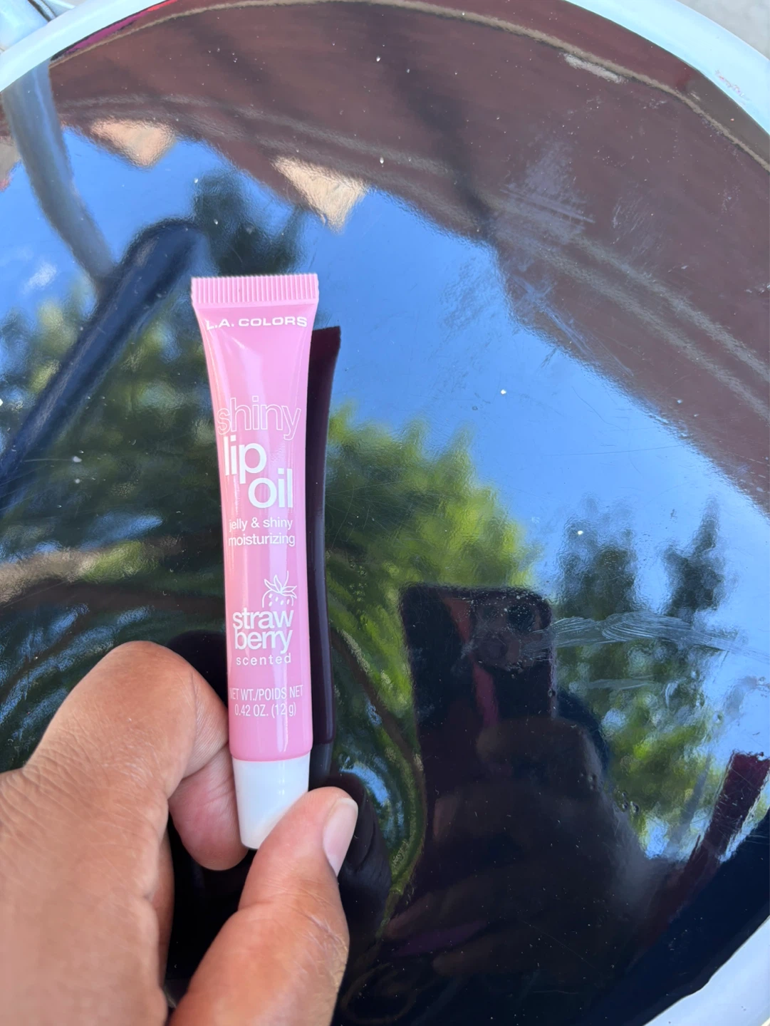 ⚽️L.A. Colors Shiny Lip Oil - Strawberry Scented