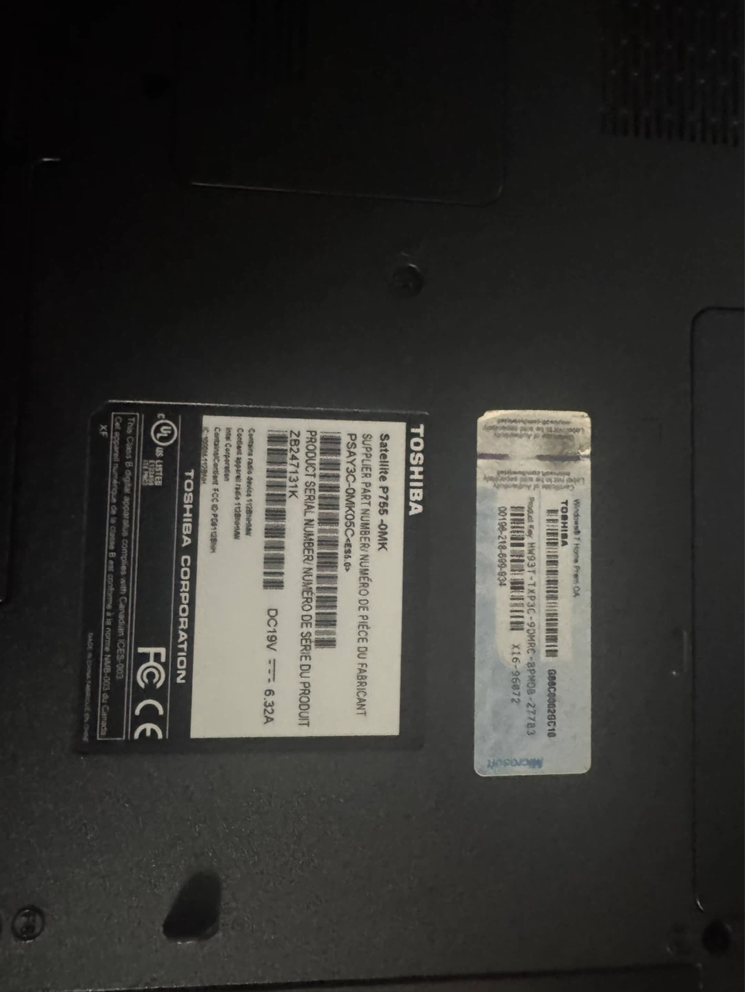 Toshiba Laptop - photo 3